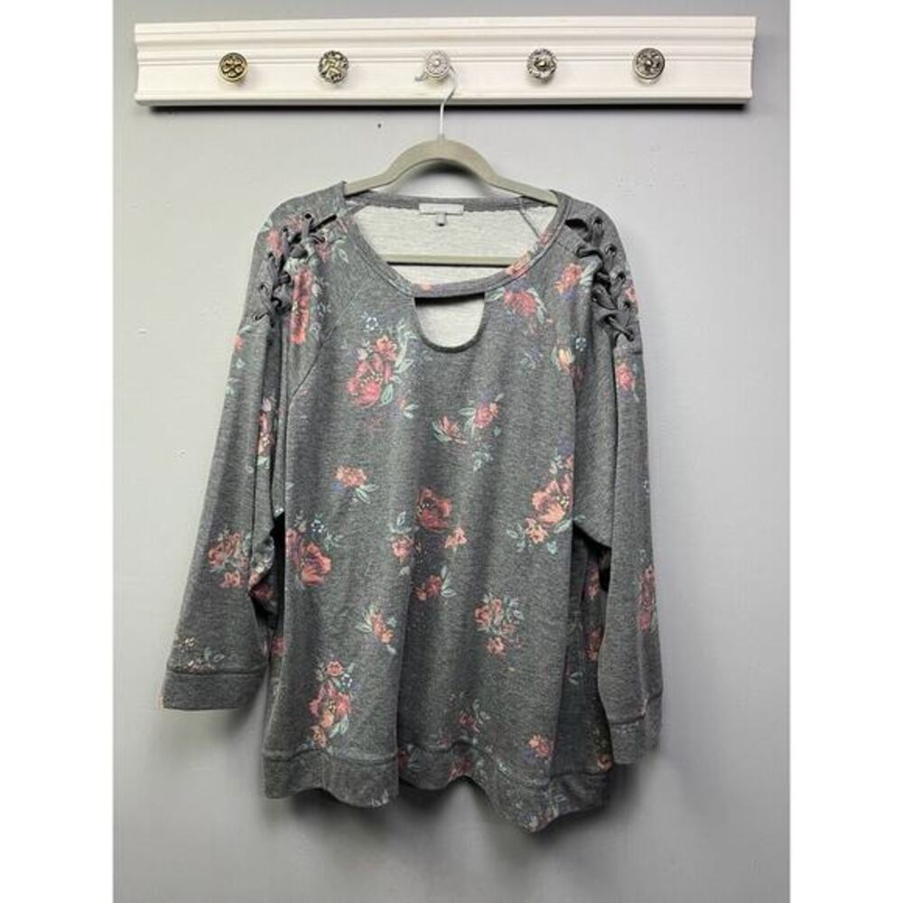 Wit & Wisdom Peasant Blouse Womens‎ Size 2X Gray Floral Lace accent Shoulders